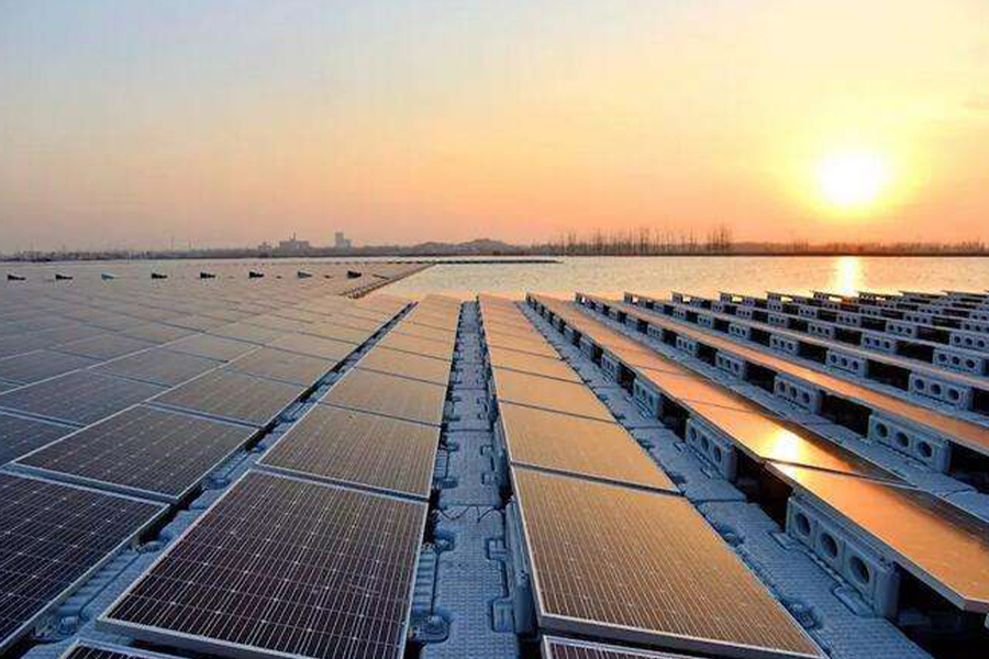 Proiectul hibrid de pescuit al lacului Baoying Sheyang și solar (Jiangsu)